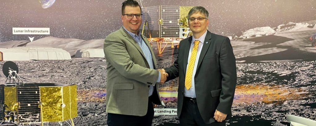 SSC and Masten Space Systems sign agreement for 2023 lunar mission