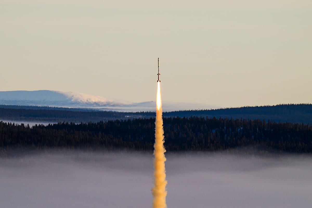 MAPHEUS-14 first rocket from Esrange using new Red Kite motor
